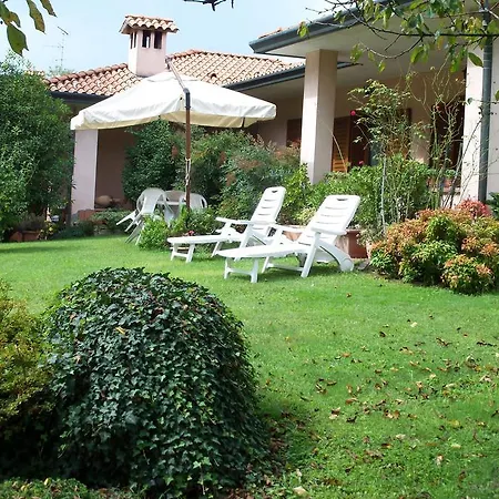 Bed & Breakfast Il Ciliegio Fiorito 2*