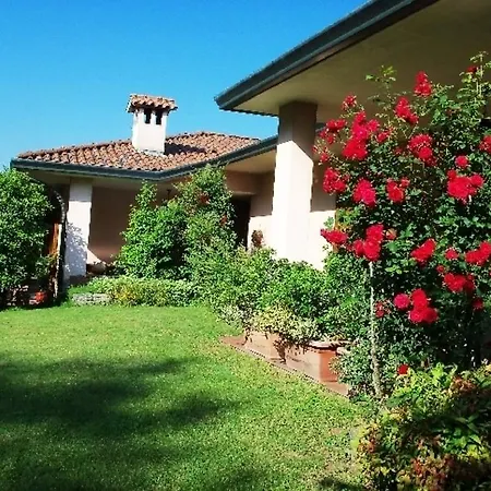 Il Ciliegio Fiorito Somma Lombardo