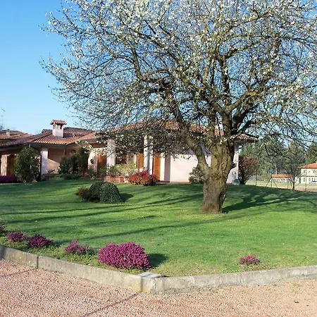 Bed & Breakfast Il Ciliegio Fiorito 2*