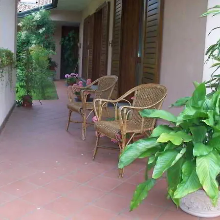 Bed & Breakfast Il Ciliegio Fiorito Somma Lombardo